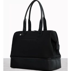 Beis The Weekender in black
